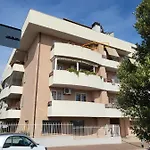 Residence Porta Di Roma 2